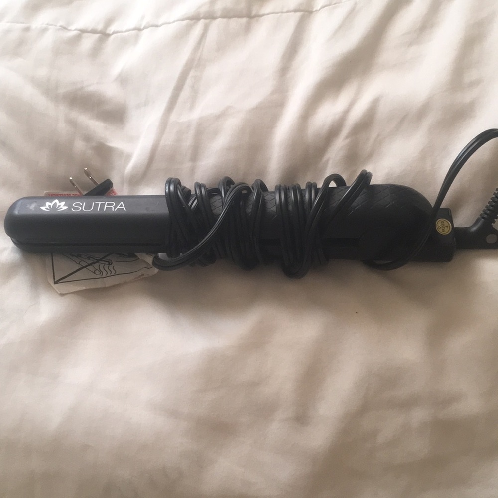 Hair straightener